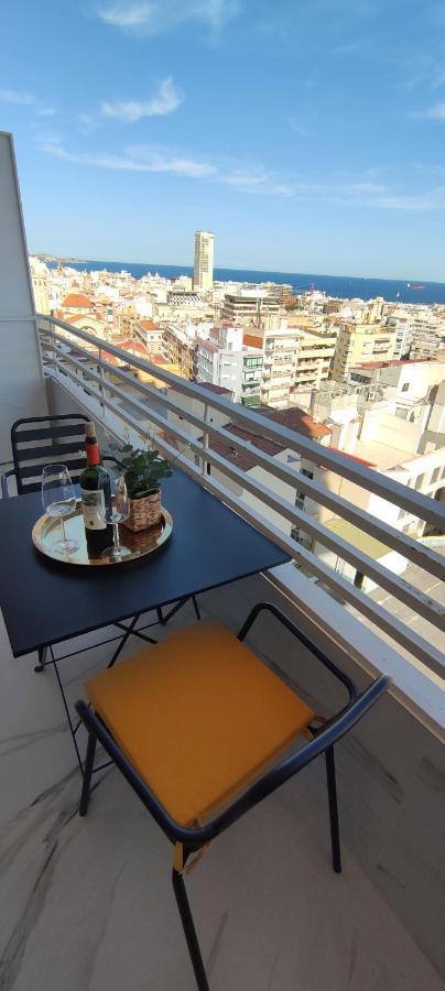 Chill Out Jacuzzi & Sea Views Apartment *